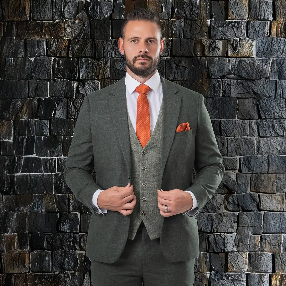 Eton Green 3 Piece Suit alternate