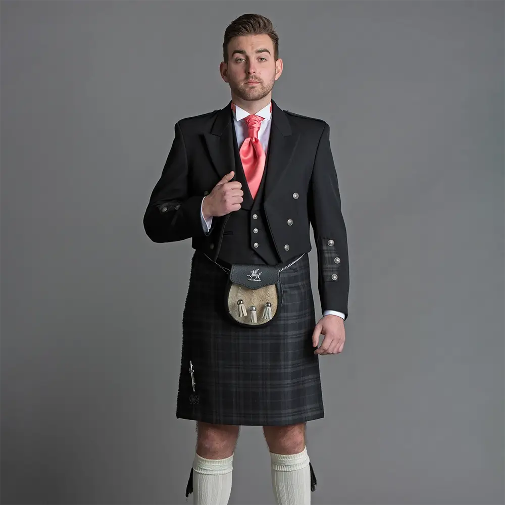 Spirit Of Glyndwr Kilt Outfit alternate