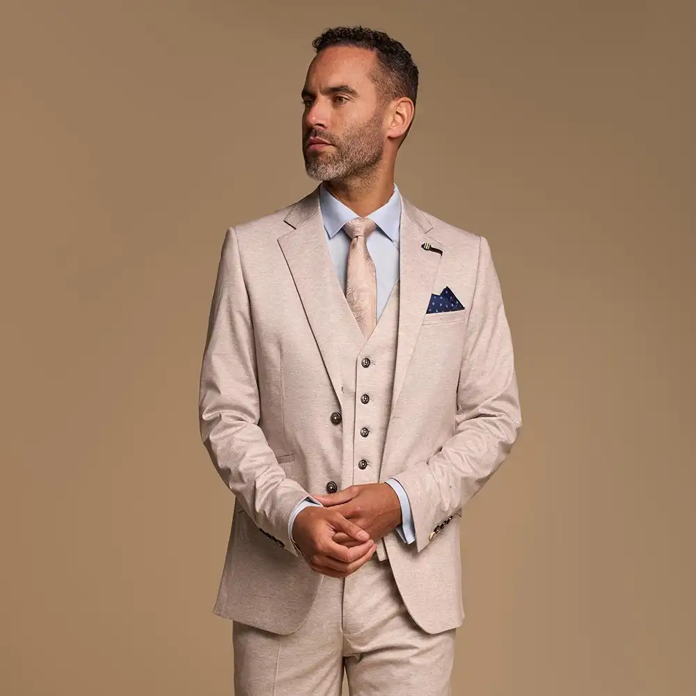 Image of Valencia 3 Piece Suit